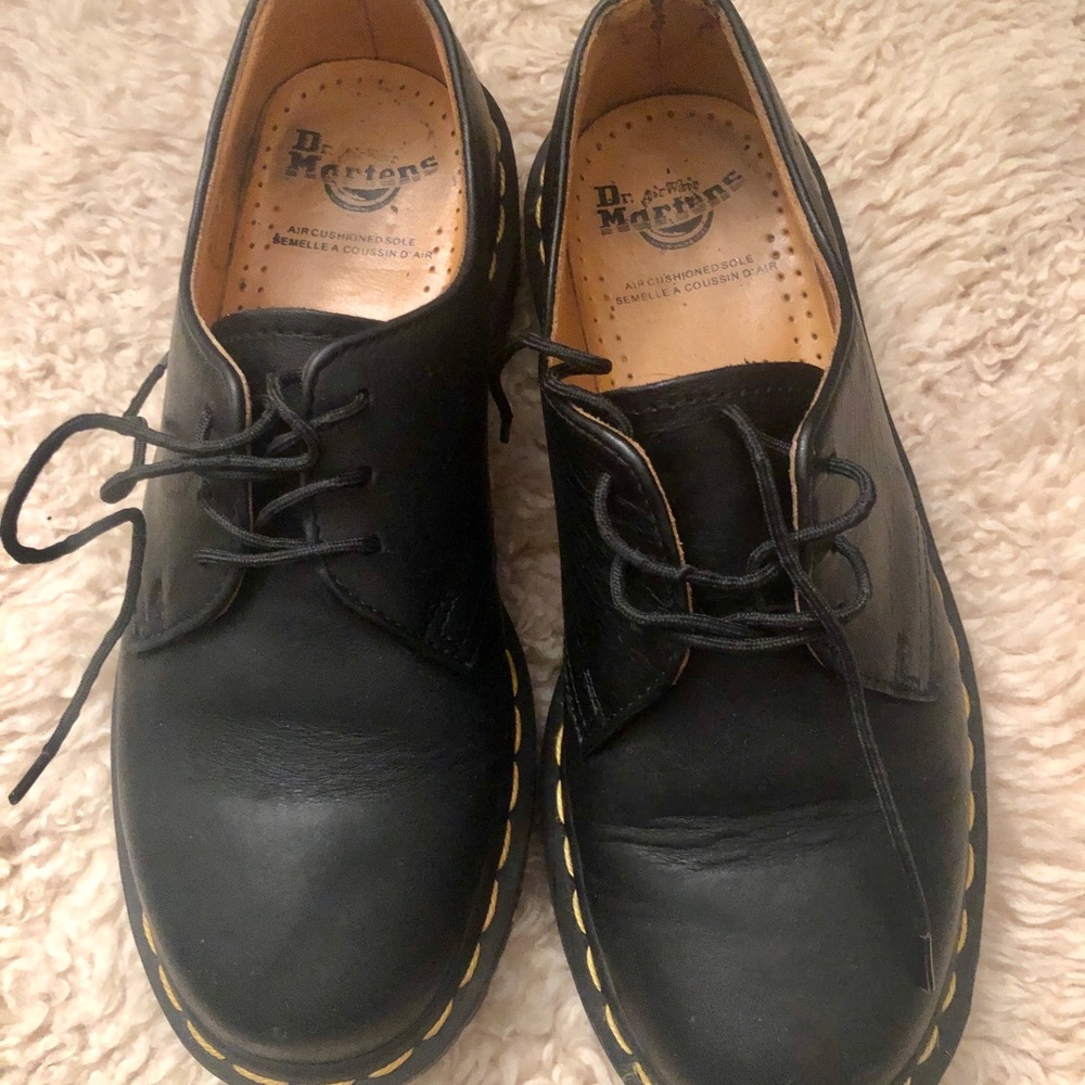Dr martens 1461 3 eye Gibson flat shoes